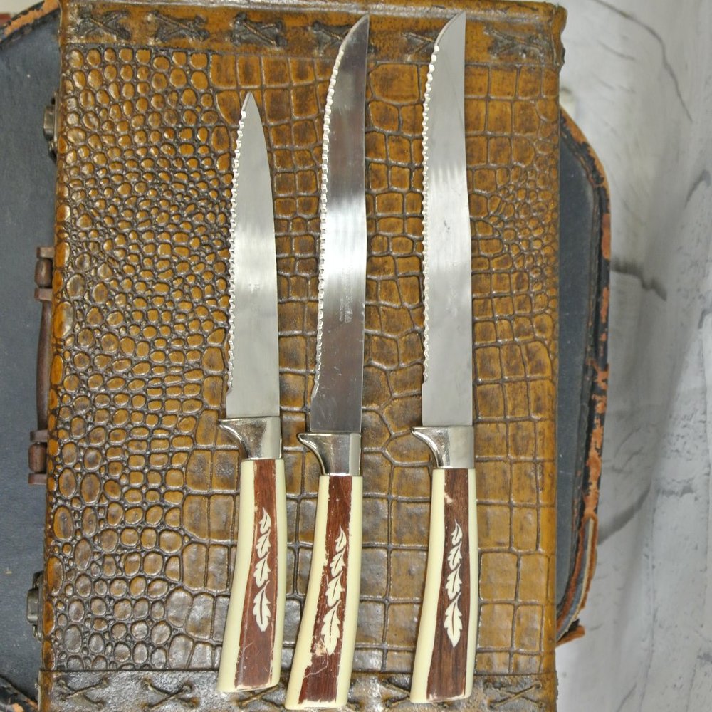 Vintage Regent Sheffield England Trio of Knives